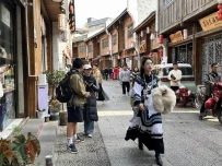 《中国青年报》头版：一群年轻人让贞丰古城重焕青春